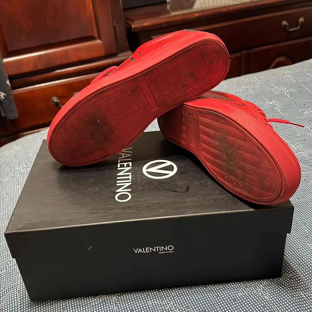 VALENTINO - Picture 7 of 7